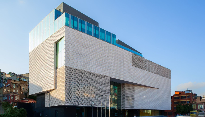 Arter kapılarını 7 sergiyle birden açacak