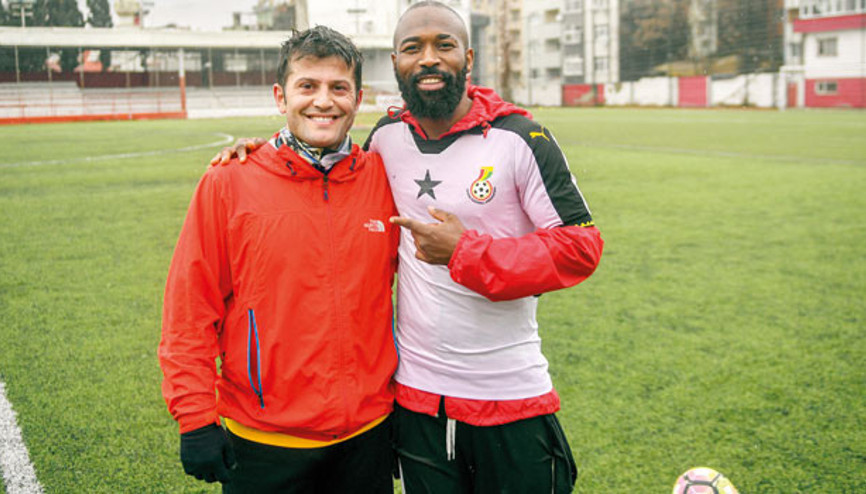 16 Afrika takımı, 288 futbolcu  tek bir hayal