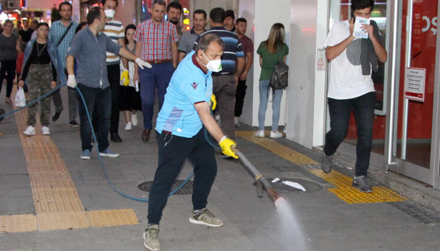 Trabzon’un en işlek caddesini Kakalaklar bastı