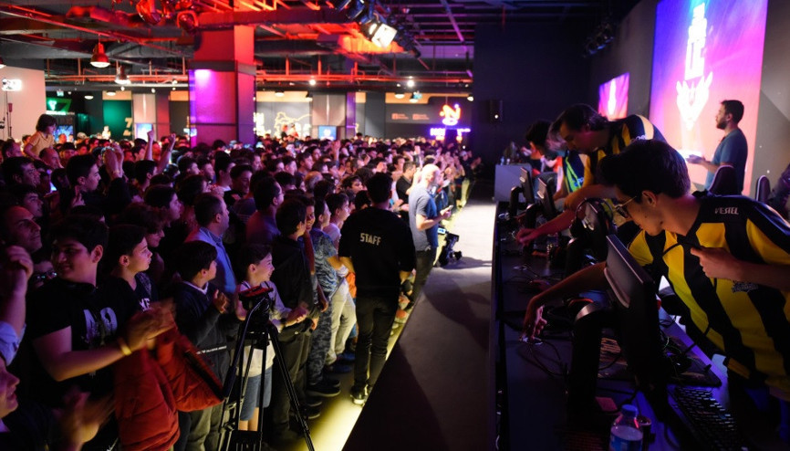 Yeni sezon derbi heyecanıyla başlıyor