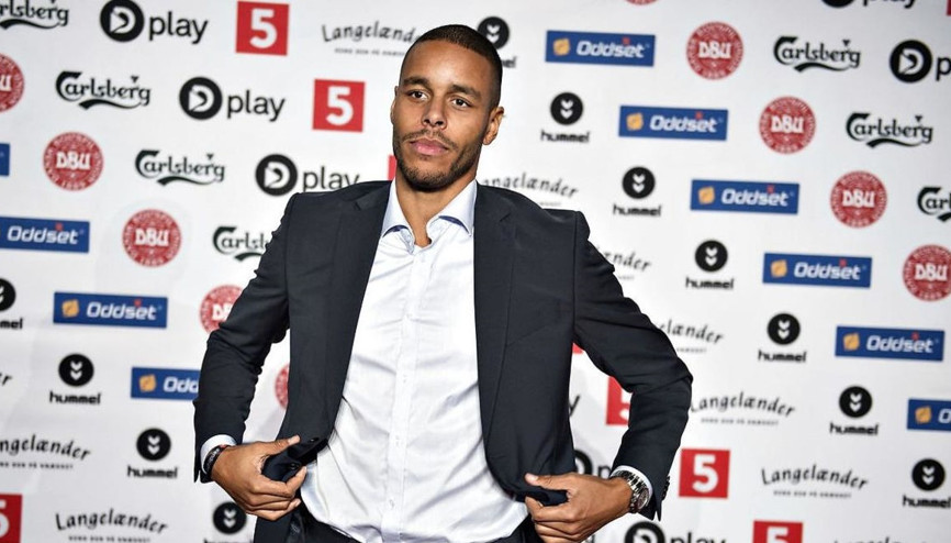 Fenerbahçe savunmaya duvar örüyor Kjaerin yanına... | Son dakika transfer haberleri...