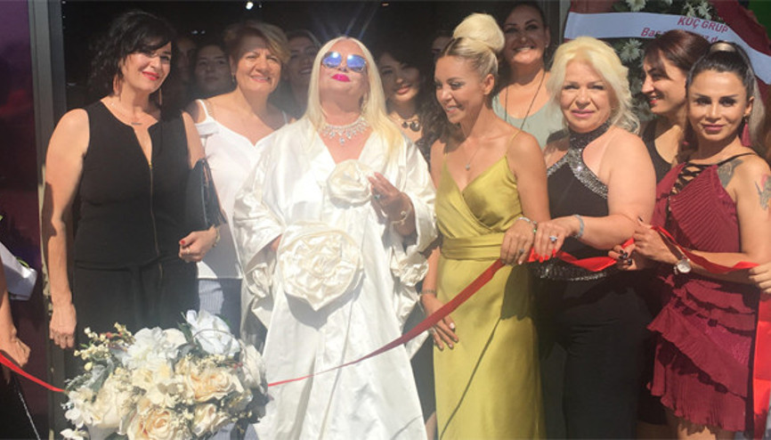 “Kıyafetim Osmanbey Dior”