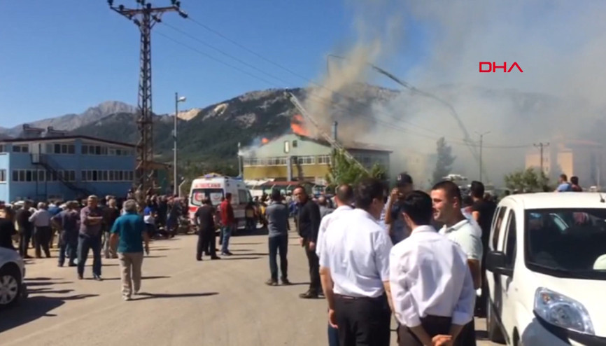 Konyada silah fabrikasında yangın Konyada silah fabrikasında yangın