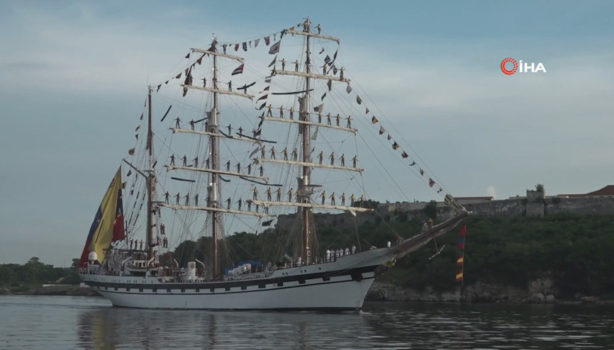 Venezuela donanmasından Havanaya yelken direkleri üzerinde ilginç ziyaret Venezuela donanmasından Havanaya yelken direkleri üzerinde ilginç ziyaret