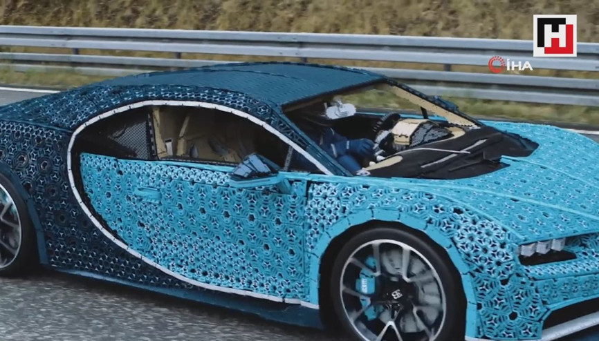 Bu otomobilde tam 1 milyon lego parçası var