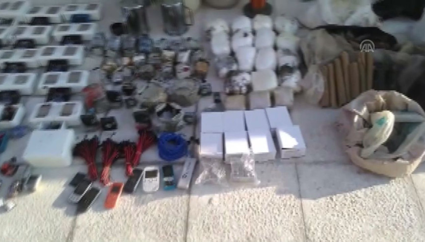 DEAŞ operasyonunda 1 ton patlayıcı ele geçirildi