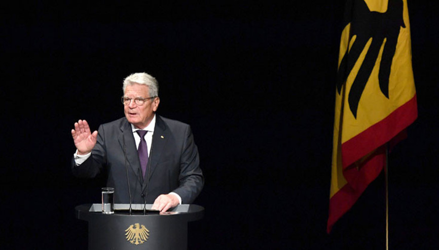 ‘İnsan ötekinin tehlikeli olmadığını yaşayarak öğreniyor’