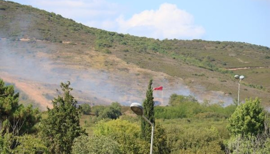 Son dakika... Tuzla Piyade Okulunun atış alanında yangın