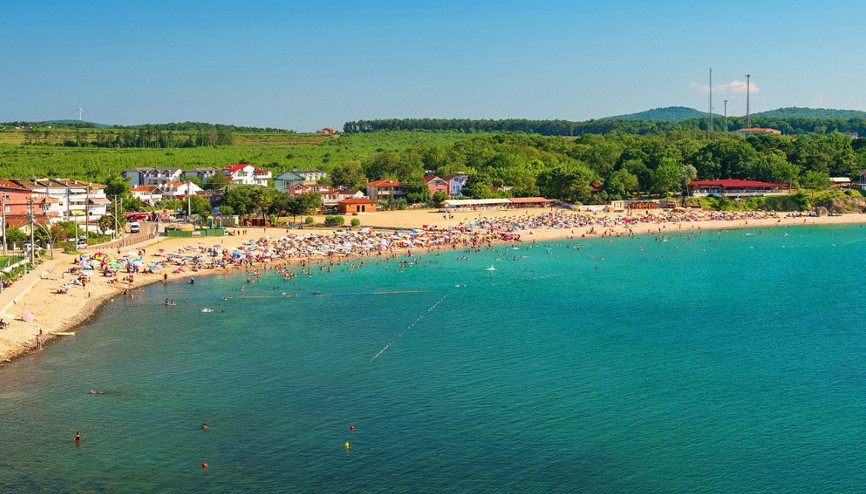 Deniz keyfi yapılacak en güzel 10 plaj Hepsi İstanbula yakın ve çok ucuz...