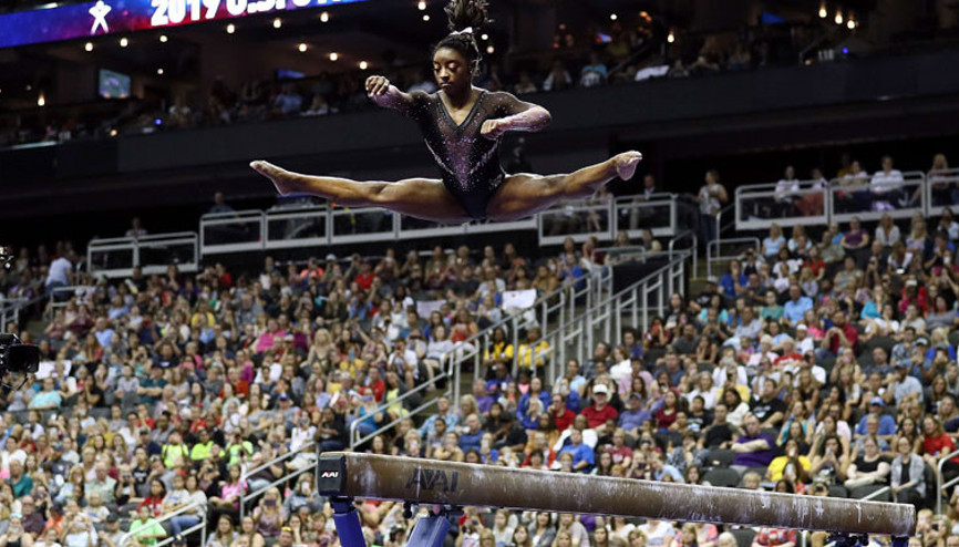 İzleyenlerin ağzı açık kaldı ABDli cimnastikçi Simone Biles, hareketiyle tarihe geçti