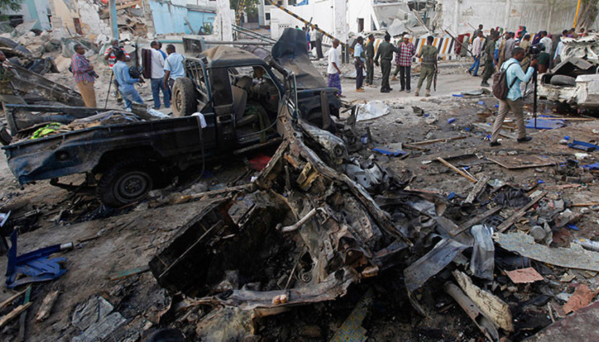 Somali’de askeri üsse bombalı saldırı: 15 ölü