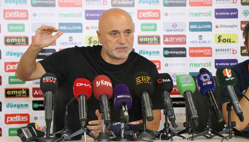 Hikmet Karamandan hakem tepkisi