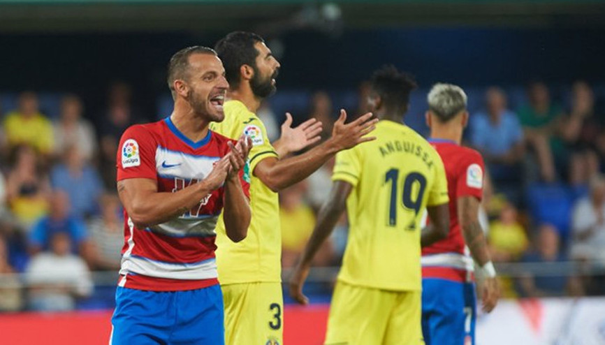 Soldado La Ligayı salladı 1 gol, 1 asist...