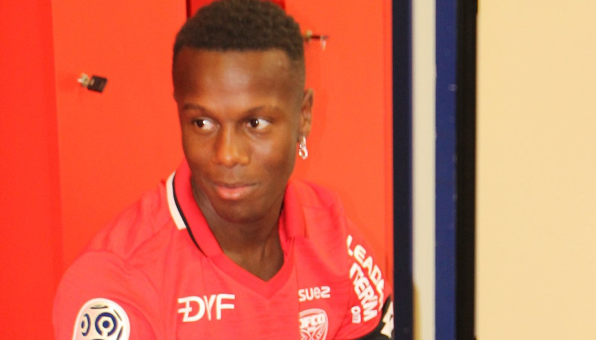 Sergen Yalçın ısrarla istiyordu, Dijona imza attı Hamza Mendyl...