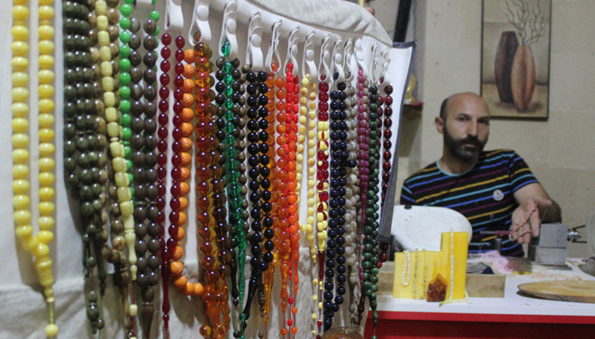 100 bin liraya tespih satıyorlar