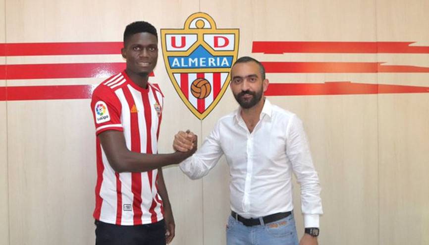 Almeria, James Ozornwaforu açıkladı