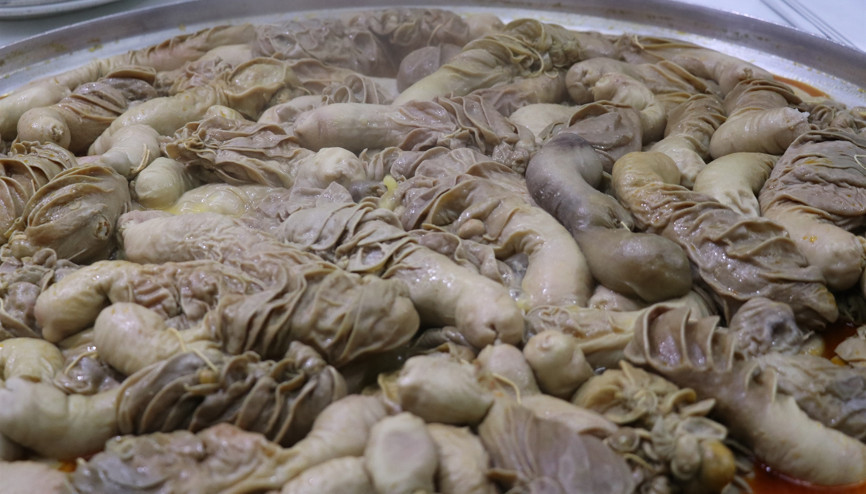 Günde 60 bin şırdan Adanalılara yetmiyor