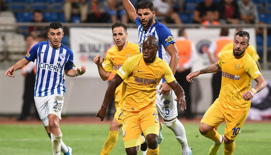 Kuruluş gününde Zafer kutlaması