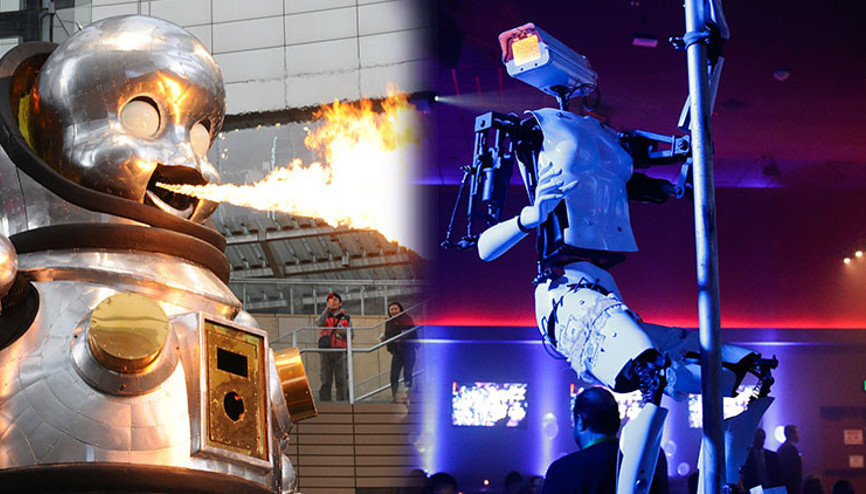 Striptizci robotlar sahnede