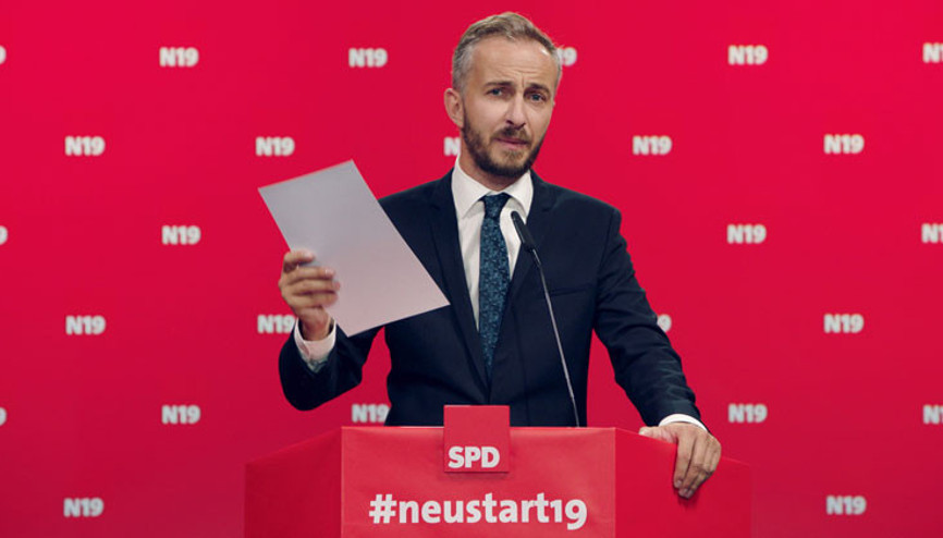 Komedyen Böhmermann, trajedi olur