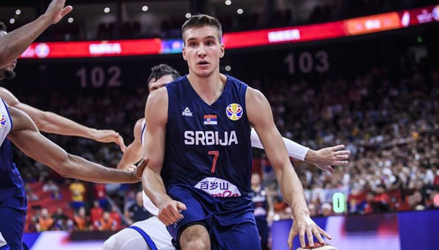 Bogdanovic şov yaptı, Sırbistan rahat kazandı
