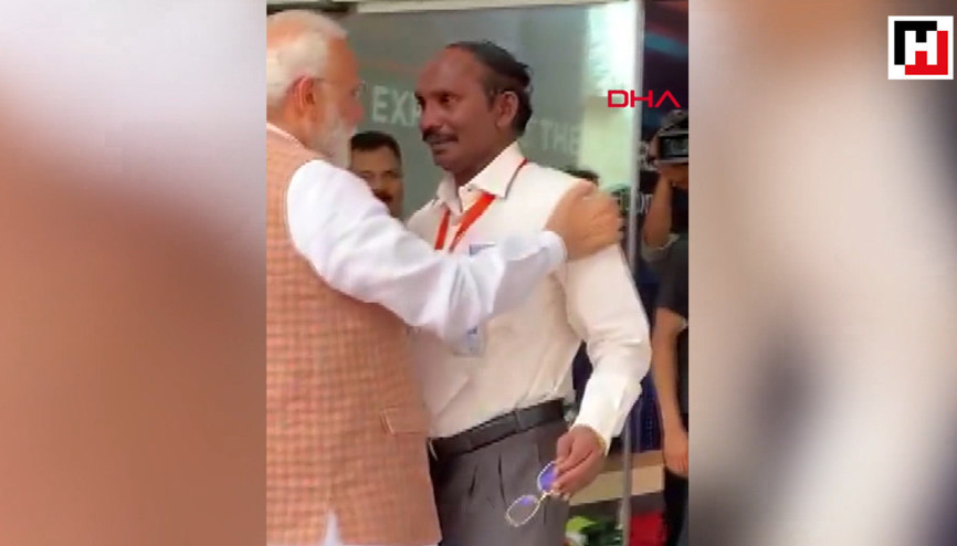 Hindistanın Aya fırlattığı uzay aracıyla irtibat kesildi