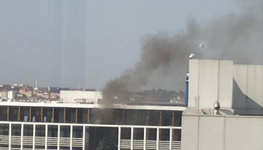 Kavacıkta özel üniversite binasında yangın