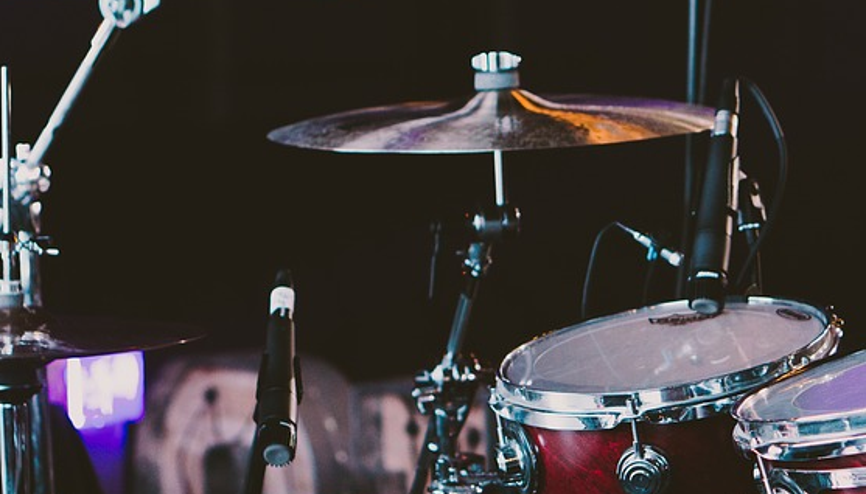 ‘Vak The Rock’, ‘No Problem’ ve ‘Agannaga Rüşvet’ hangi müzik grubunun albümleridir