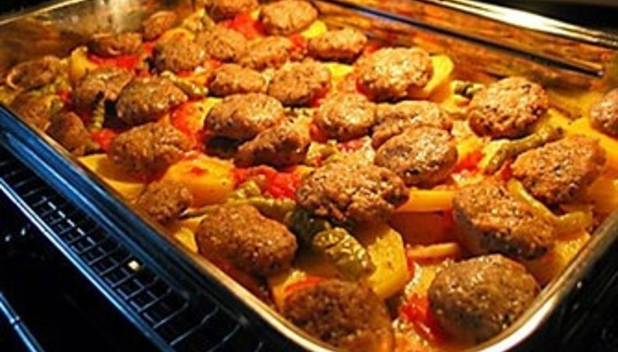 Fırında anne köftesi