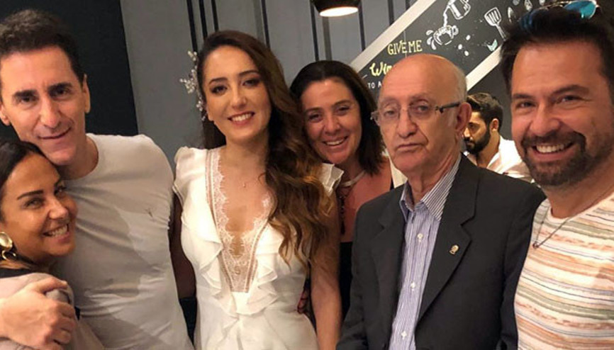 Sürpriz nikah Ünlü oyuncu sessiz sedasız evlendi