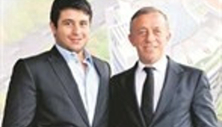 Yiğit Karaahmet yazıyor: Ali Baba ve 40 çekiç darbesi