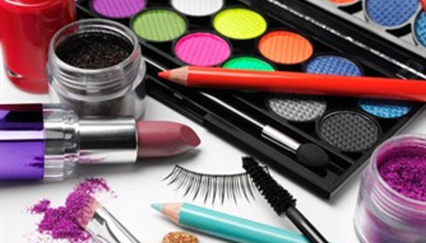 Renkli mat farlarla renklenin