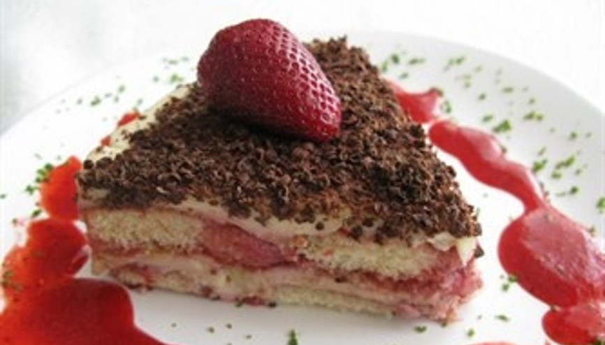 Çilekli Browni Tarifi