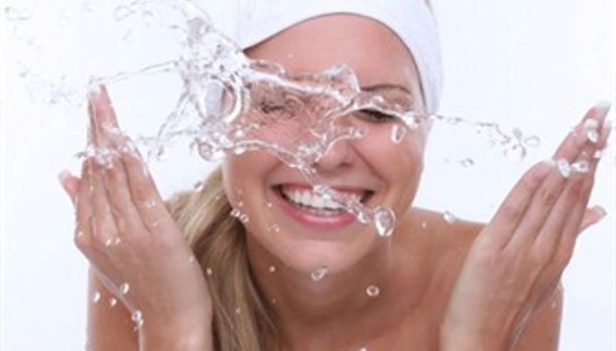 Makyaj nasıl temizlenir