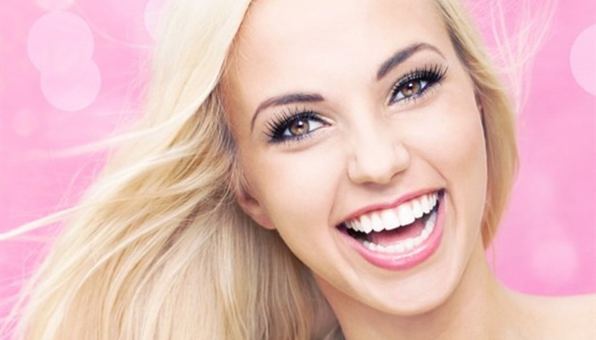 Gülümsemek En Doğal Hakkınız