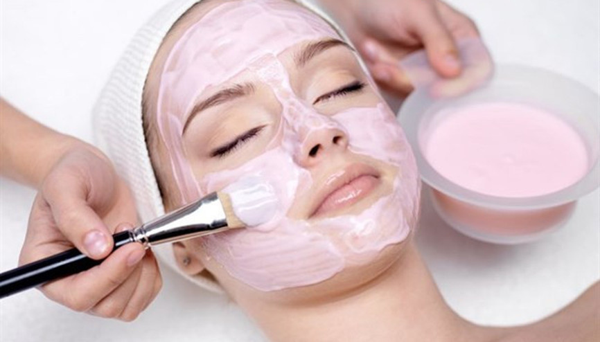 Pratik Bilgiler: Evde Pembe Maske Tarifi