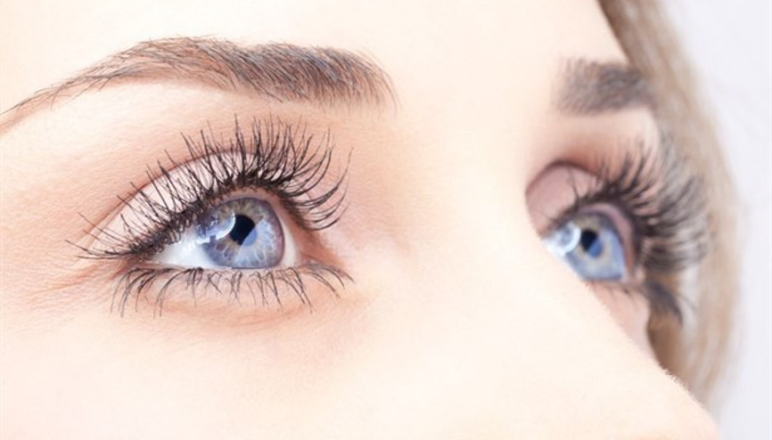 Pratik Bilgiler: Kaş ve Kirpikleriniz mi Dökülüyor