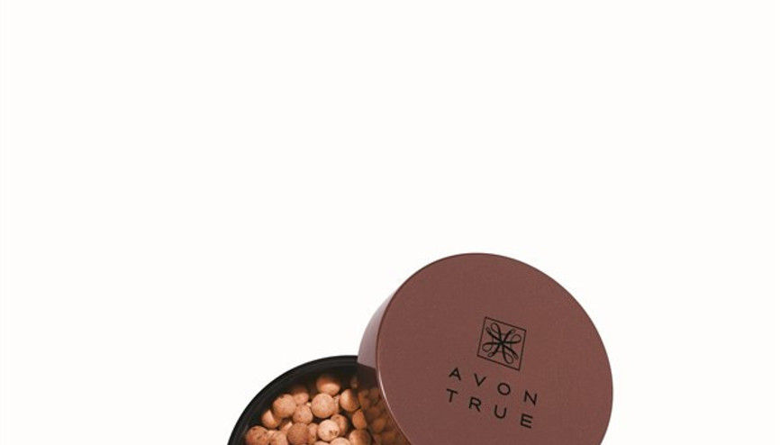 Bu Yıl Gözlerde Metalik, Dudaklarda Koyu Renkler Hakim