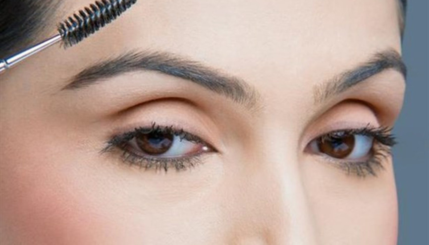 Kaşlarınız Seyrekse Bu Yöntemleri Mutlaka Deneyin