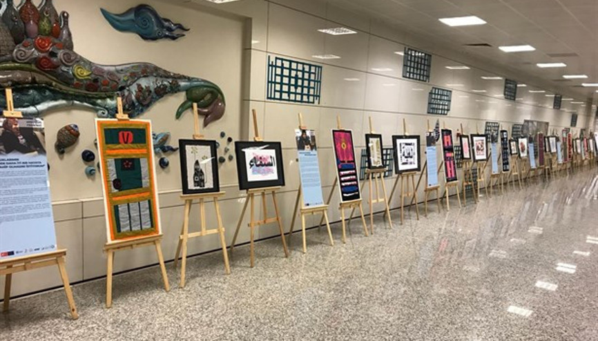 Suriyeli Kadınların Sanat Eserleri Sergileniyor Suriyeli Kadınların Sanat Eserleri Sergileniyor