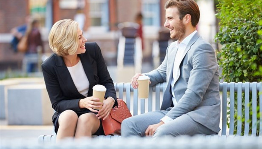 Beden Dili İlk Buluşmada Duyguları Ele Veriyor