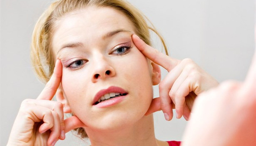 Işıltılı Bir Cilt İçin Yüz Yogası Egzersizleri