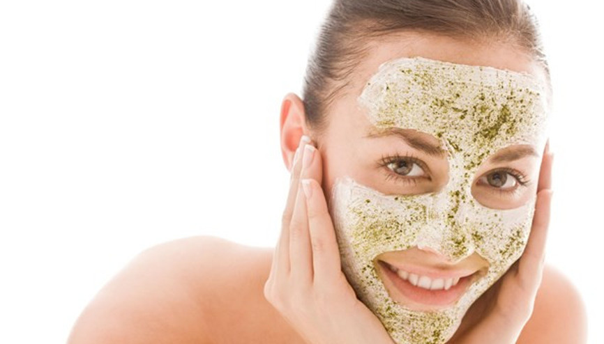 Yağlı Ciltler İçin Elma Maskesi