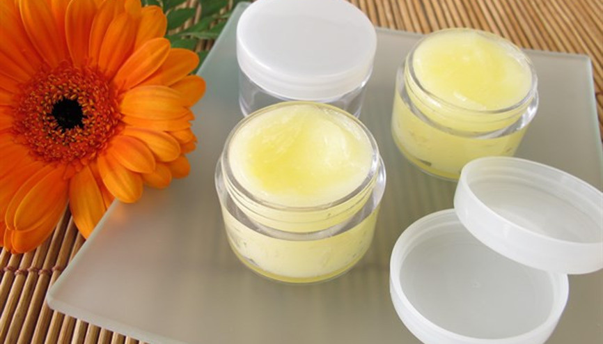 Ev Yapımı Dudak Nemlendiricisi Tarifi