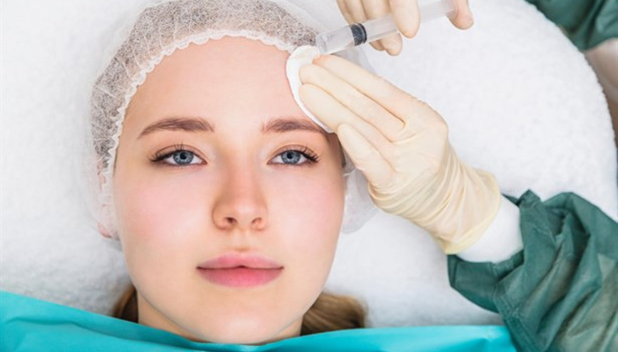 Gençlerin Estetik Yaptırmasının En Önemli Sebebi Sosyal Medya Gençlerin Estetik Yaptırmasının En Önemli Sebebi Sosyal Medya