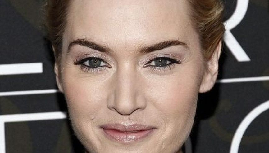 Kate Winslet transparan giydi ama...