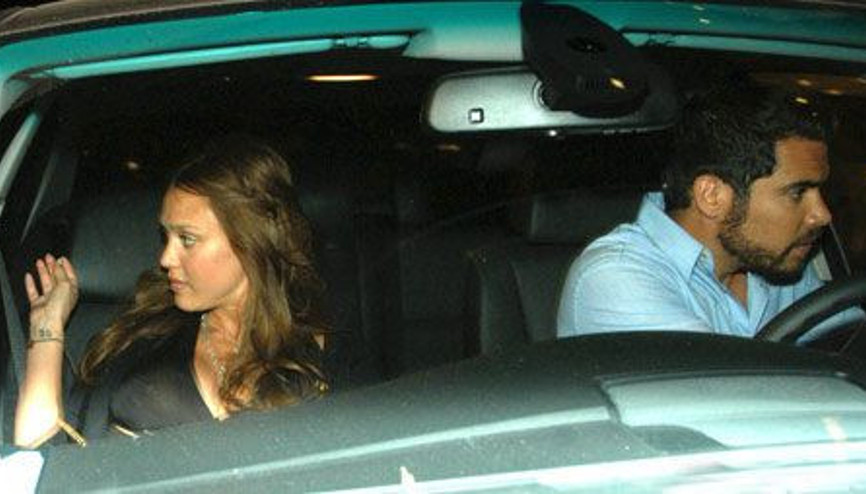 Alba hamileliğinde de güzel....