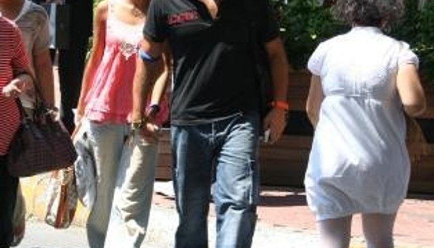 Hakan ve Gizem çifti