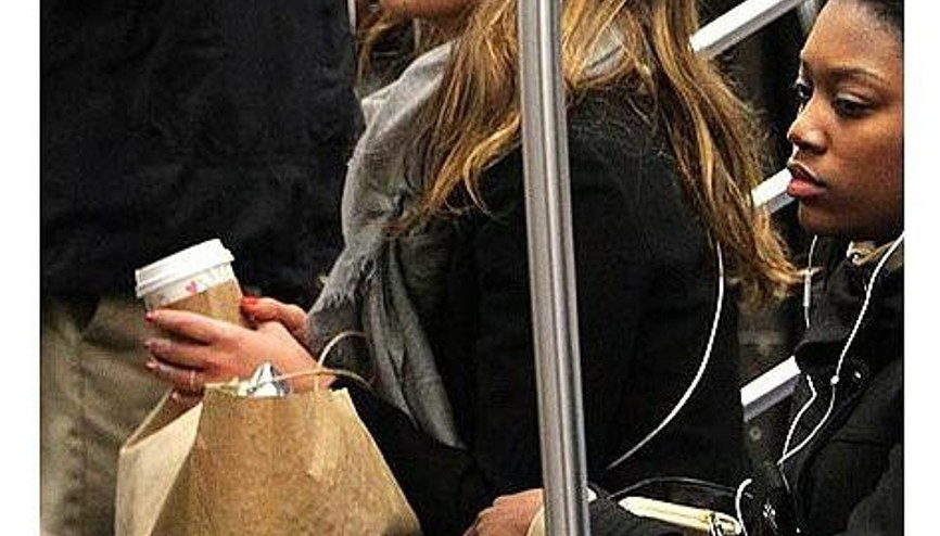 Halkın Arasına Karışan Metrodaki 30 Ünlü