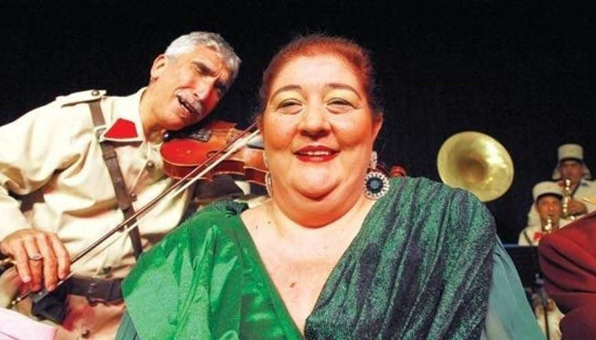 Meral Okayın hayatı